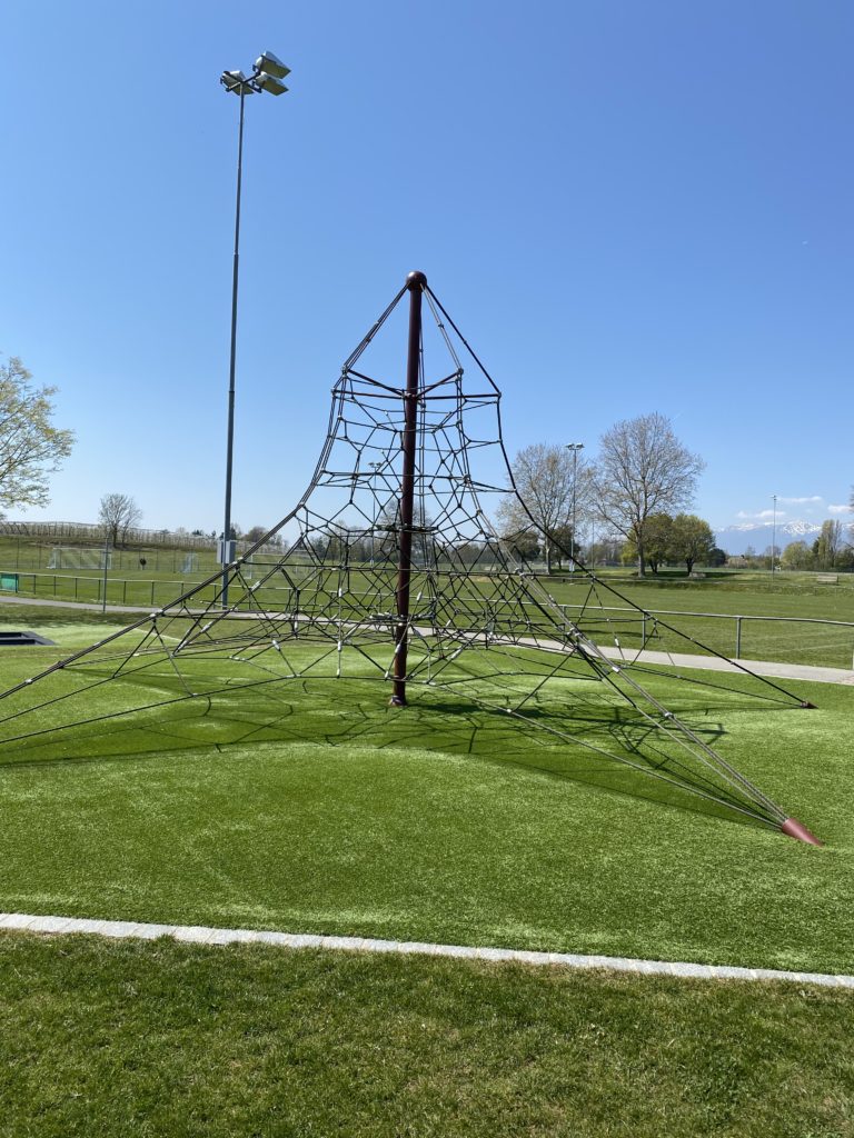 591DB4C3 856E 4AC4 9BB6 12190B34994E 768x1024